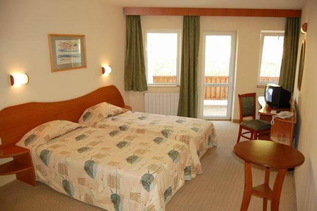 Hotel Seasons Tryavna Habitación foto